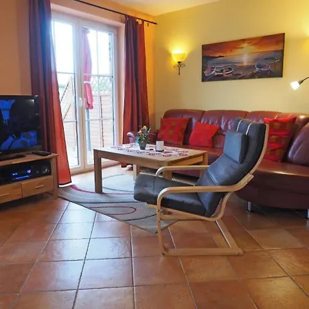 Holiday home Schoenes In Wohlenberg Mit Terrasse *