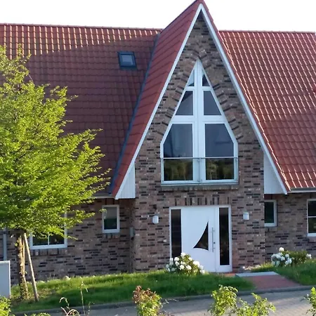 Schoenes In Wohlenberg Mit Terrasse * Klütz
